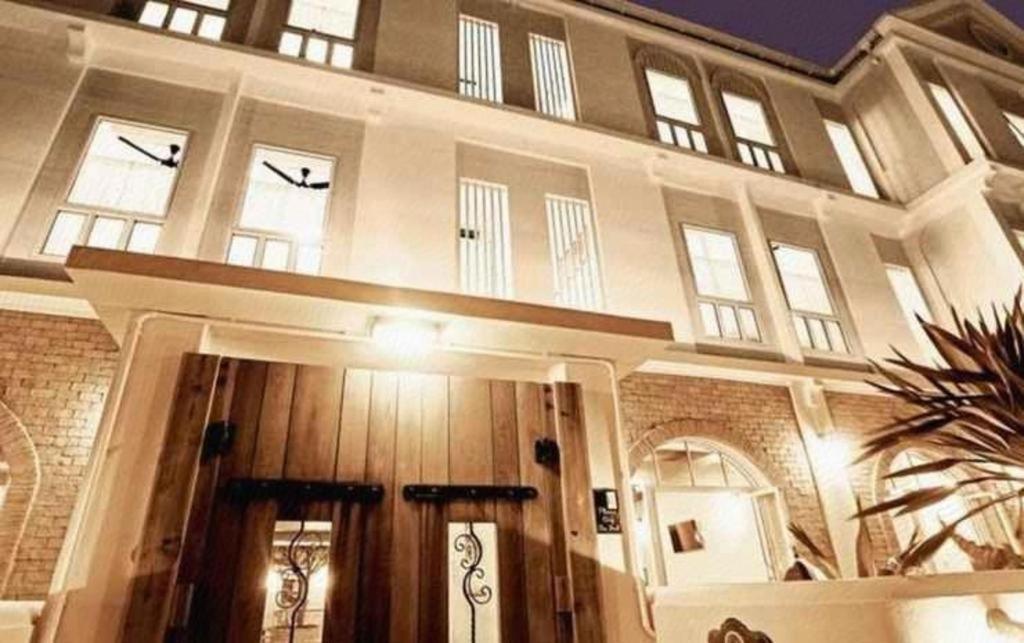 Baan Pimpisa Hotell Bang Sare Exteriör bild