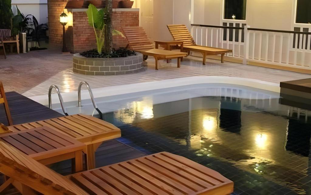 Baan Pimpisa Hotell Bang Sare Exteriör bild