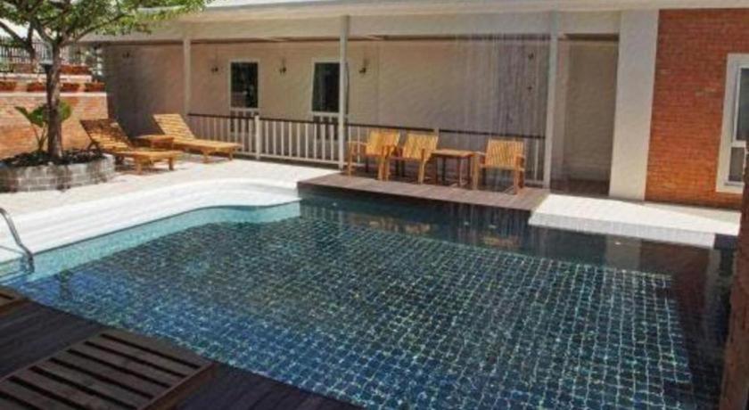 Baan Pimpisa Hotell Bang Sare Exteriör bild