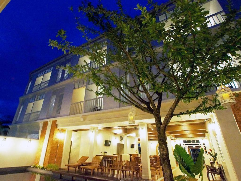 Baan Pimpisa Hotell Bang Sare Exteriör bild