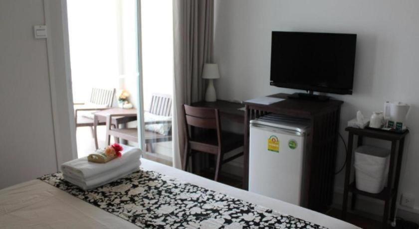 Baan Pimpisa Hotell Bang Sare Exteriör bild