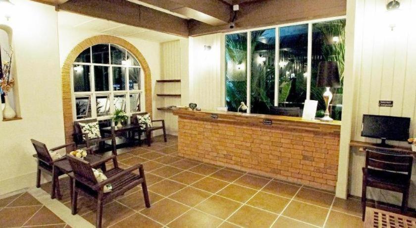 Baan Pimpisa Hotell Bang Sare Exteriör bild