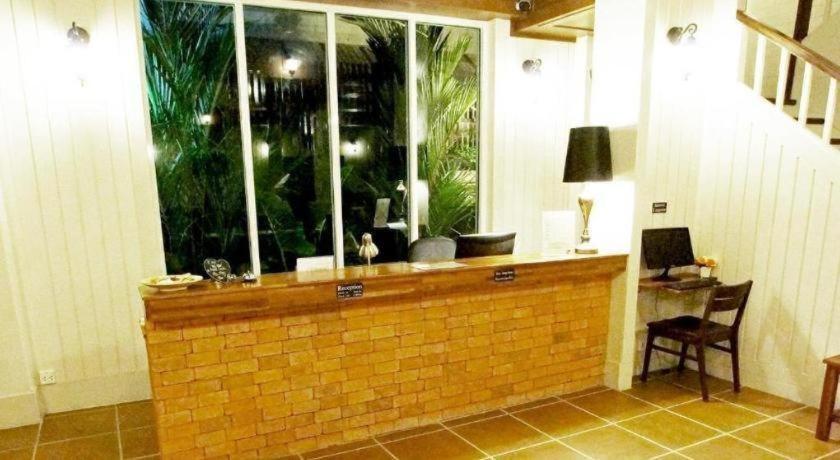 Baan Pimpisa Hotell Bang Sare Exteriör bild