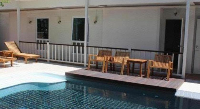 Baan Pimpisa Hotell Bang Sare Exteriör bild